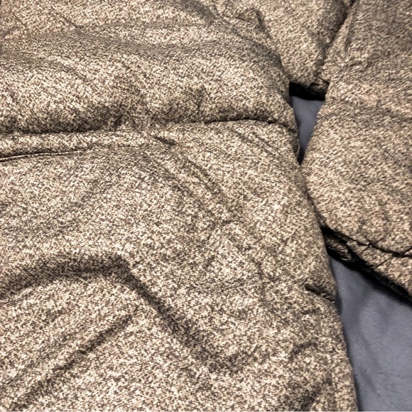 Old Navy Hooded Winter Puffer Coat Full Zip Size L(10/12) Light Grey - Picture 7 of 8